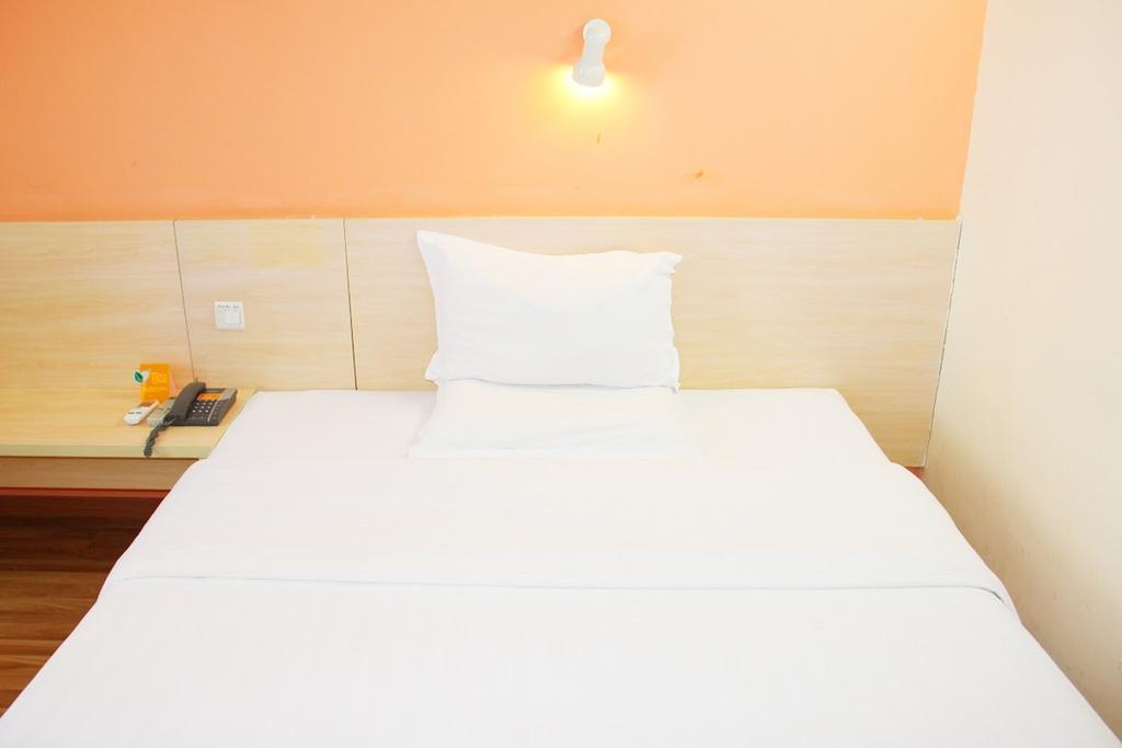 7Days Inn Lhasa Jokhang Branch Extérieur photo