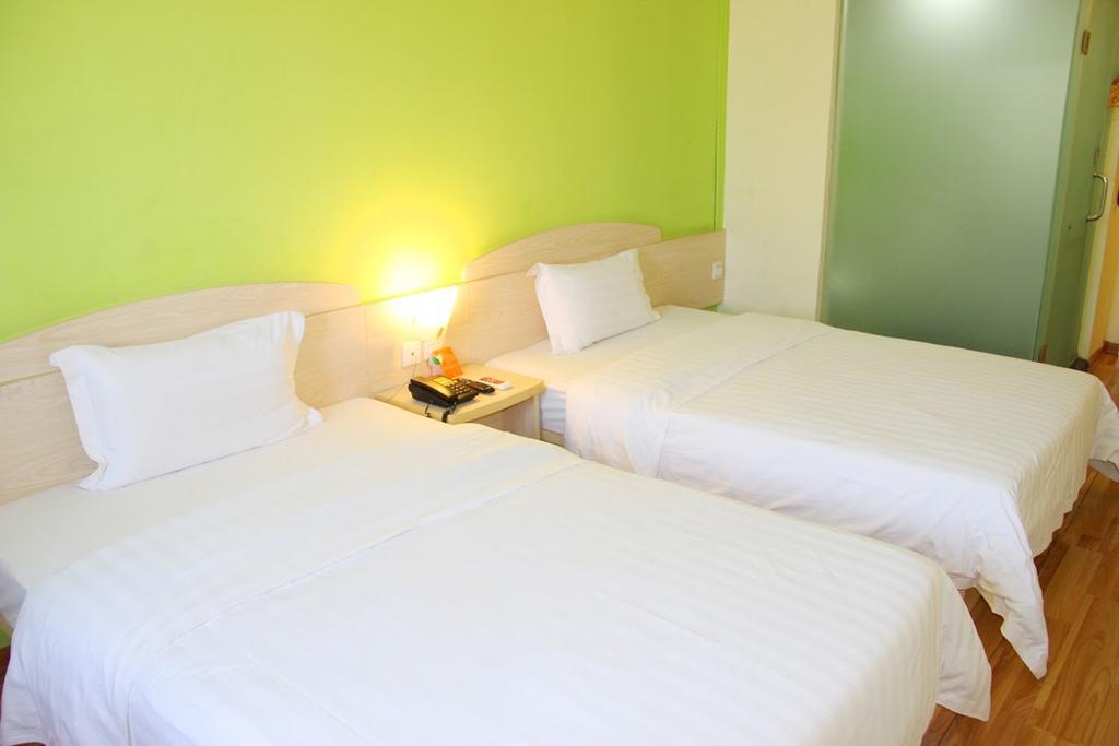 7Days Inn Lhasa Jokhang Branch Extérieur photo