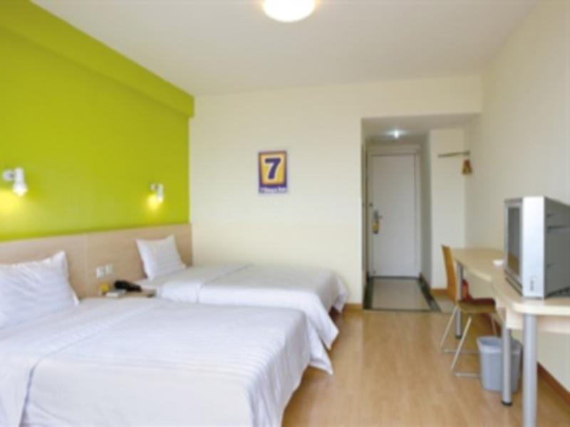 7Days Inn Lhasa Jokhang Branch Extérieur photo